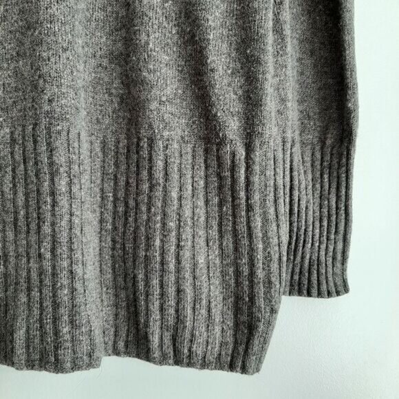 AZURE SKIES / Aritzia Lenox Sweater Cardigan Relaxed Fit Grey Sz XXS - Picture 10 of 15